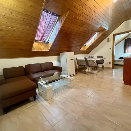 Apartment Margaret Balatonkeresztur